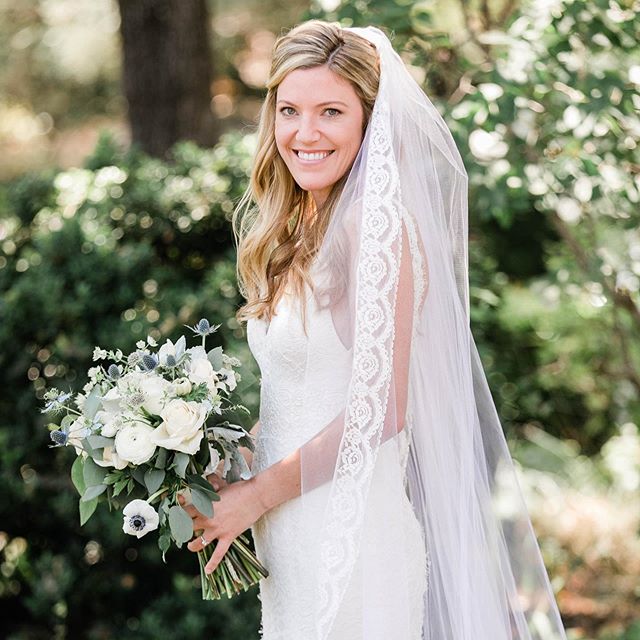 Loved the veil on this beautiful bride!