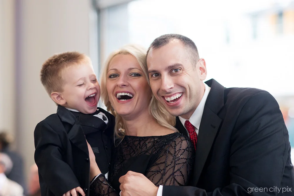 This sweet trio traveled from Ohio for the wedding. 