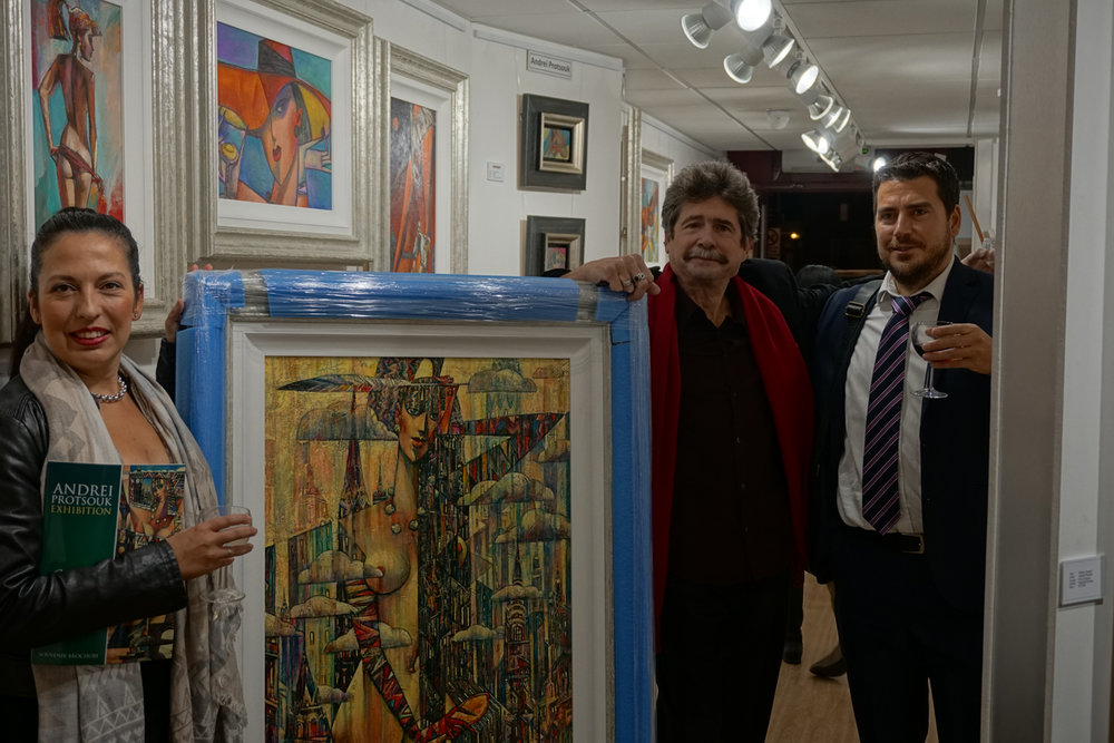 Collectors at Images in Frames