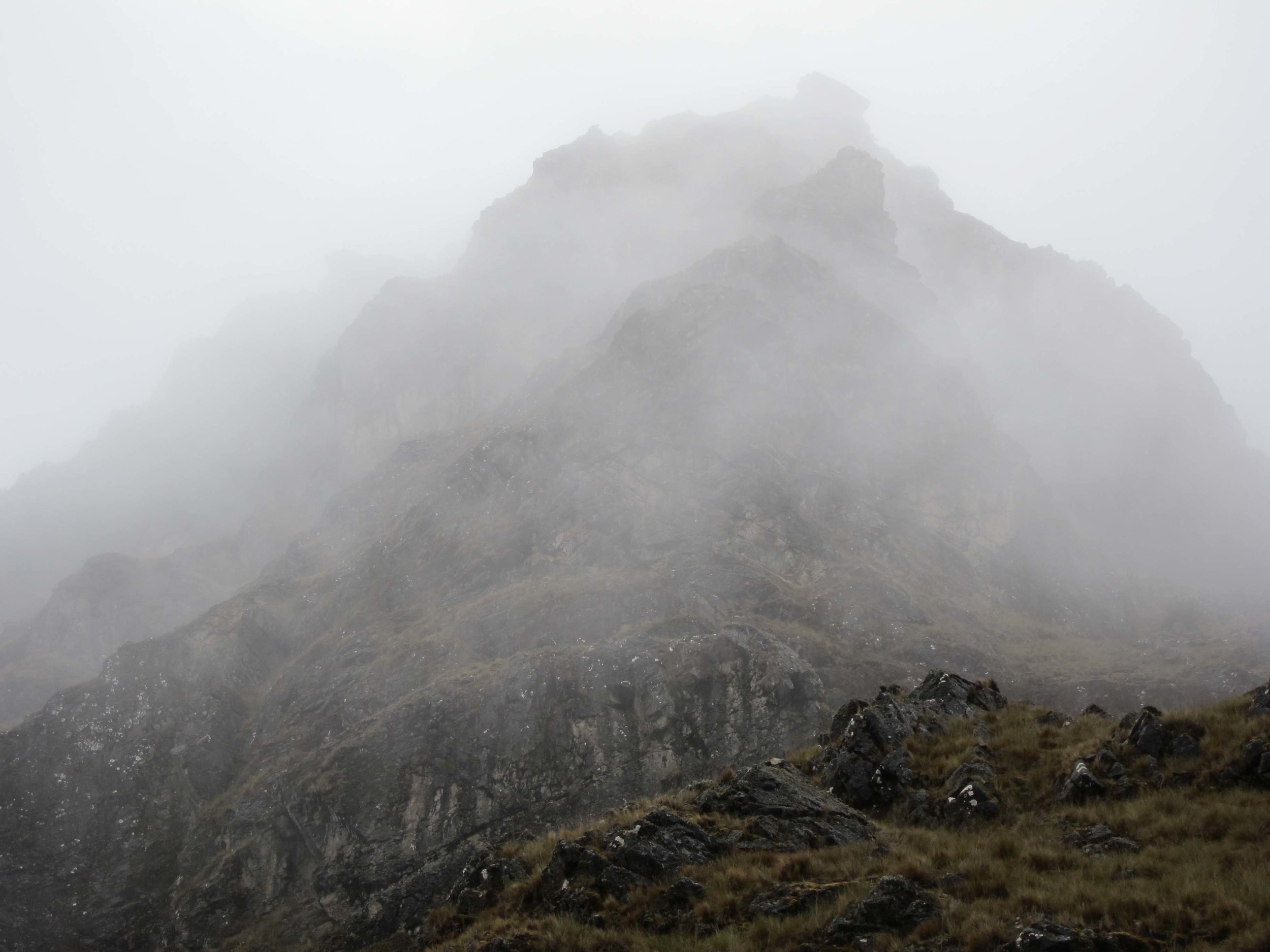    Warmiwañusca Pass, Inca Trail   