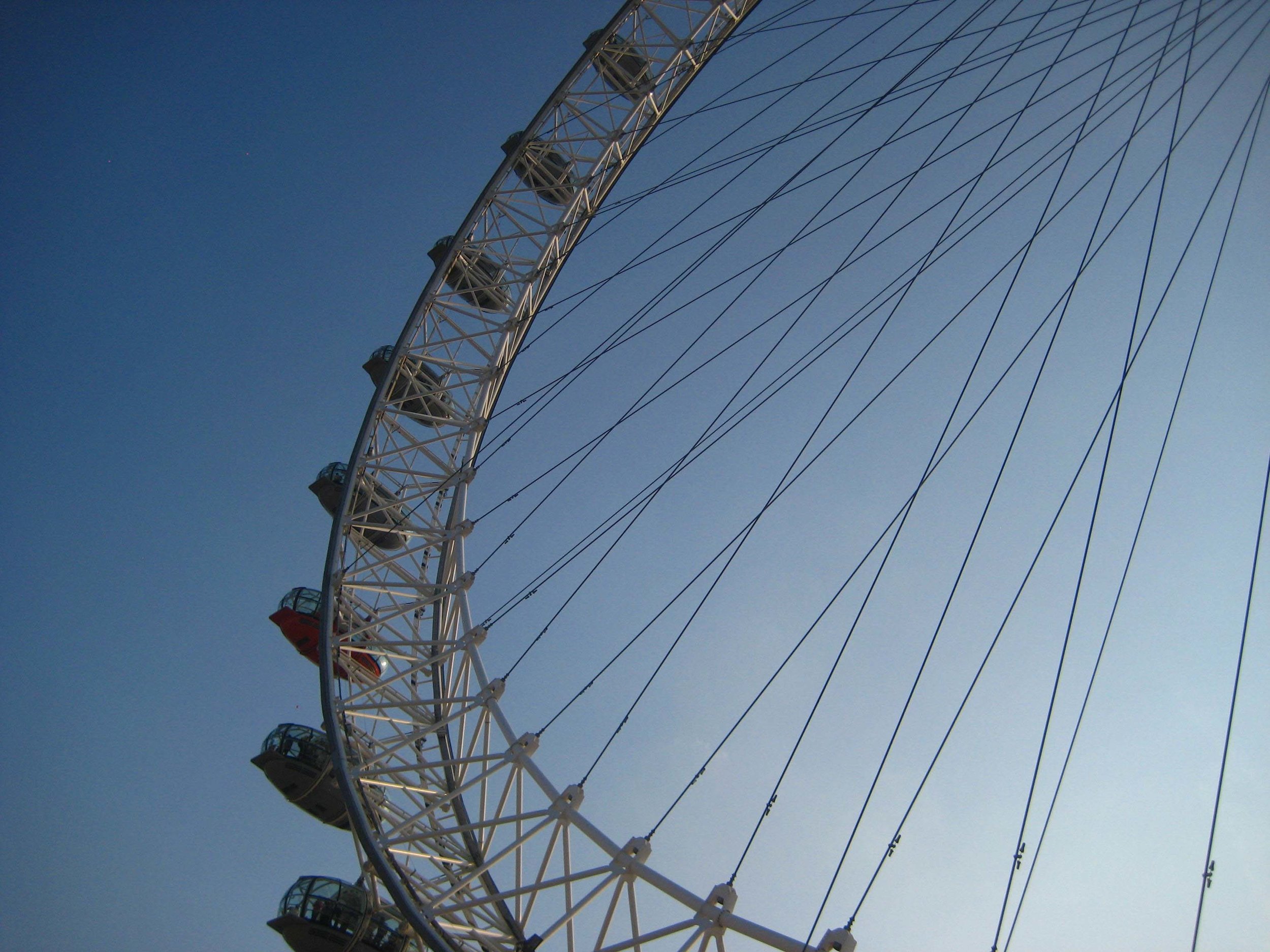   London Eye  
