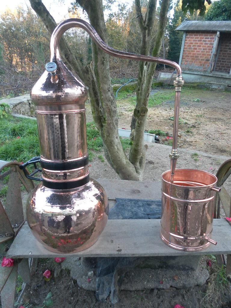 Flip top column alembic.jpeg