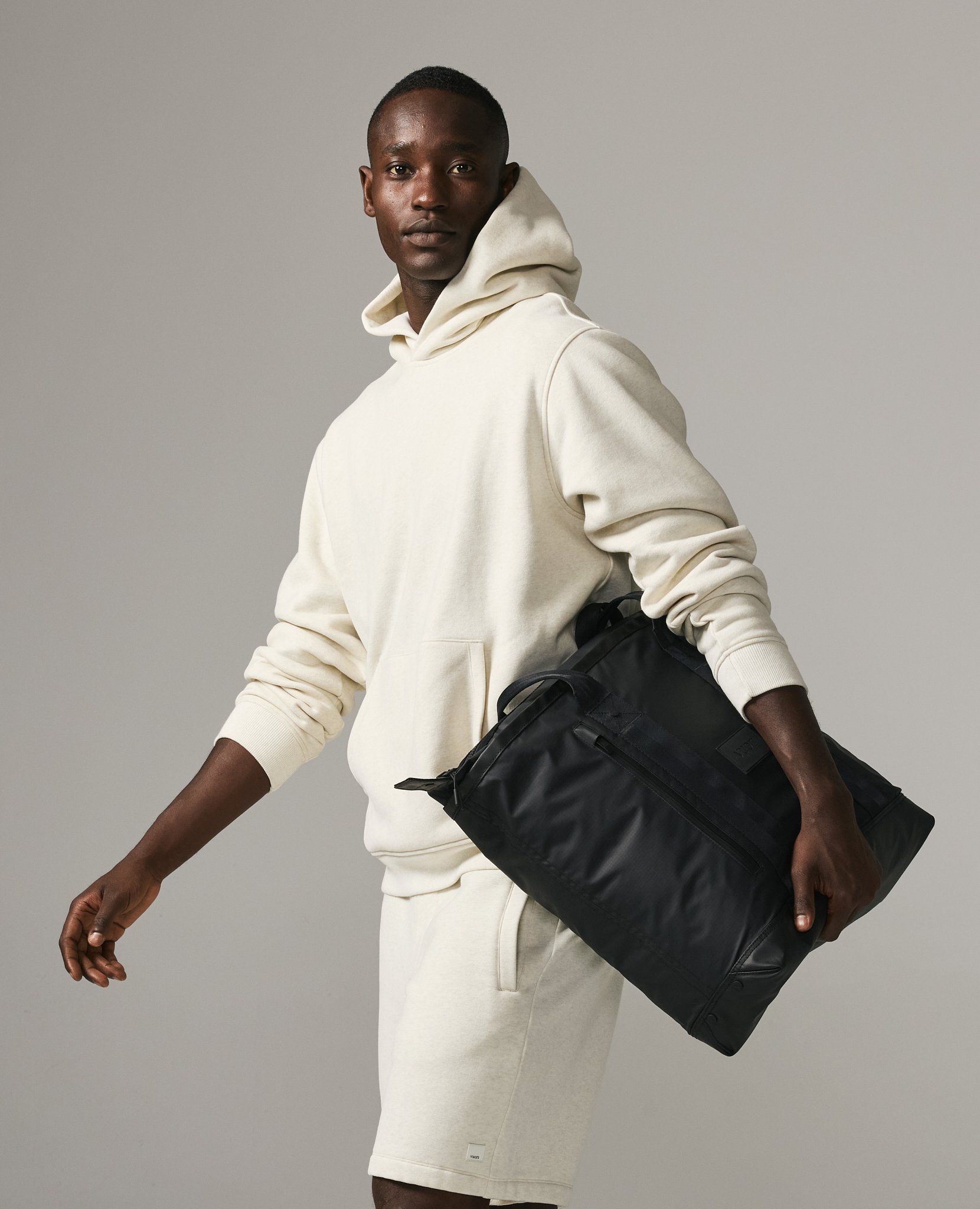 FA26_Q3_BAGS_WAYWARD_ULTILITY_TOTE_1140-Recovered.jpg