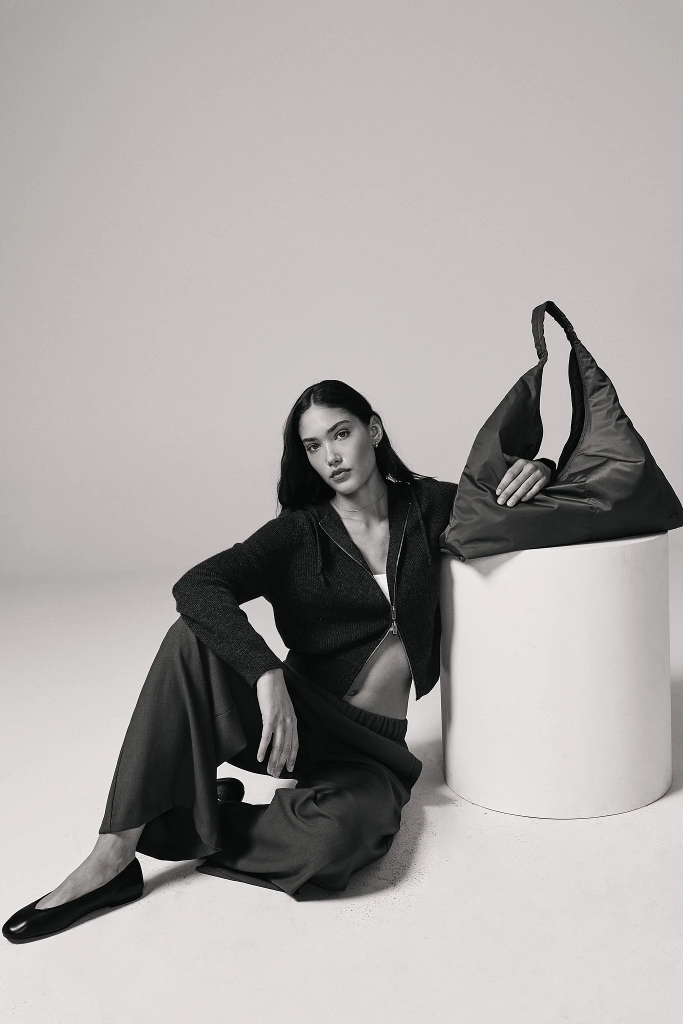 FA26_Q3_BAGS_VUORI_ARDEN_SHOULDER_BAG_1654-1.jpg
