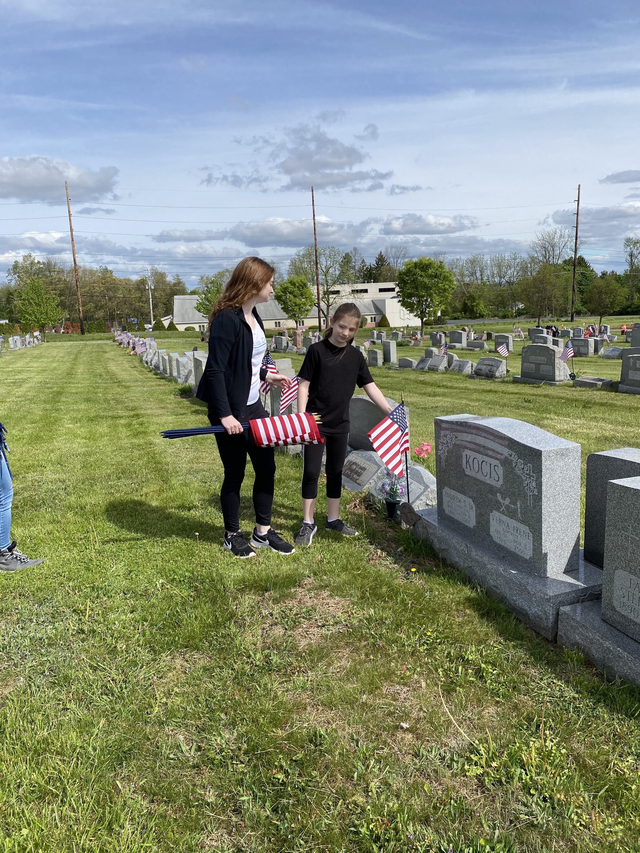 Cemetery Flag Replacements 5-16-2020-02.jpg