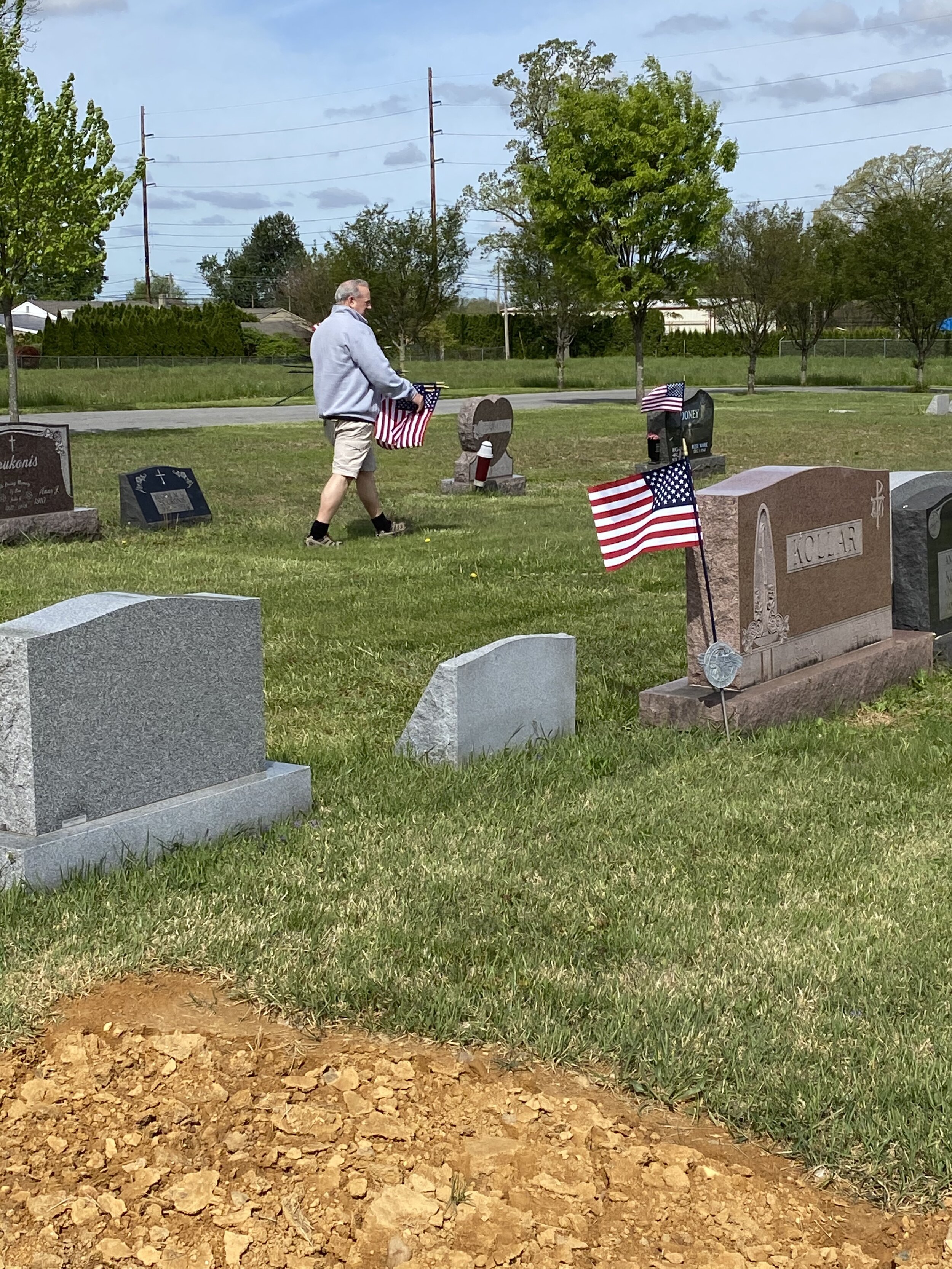 Cemetery Flag Replacements 5-16-2020-03.jpg