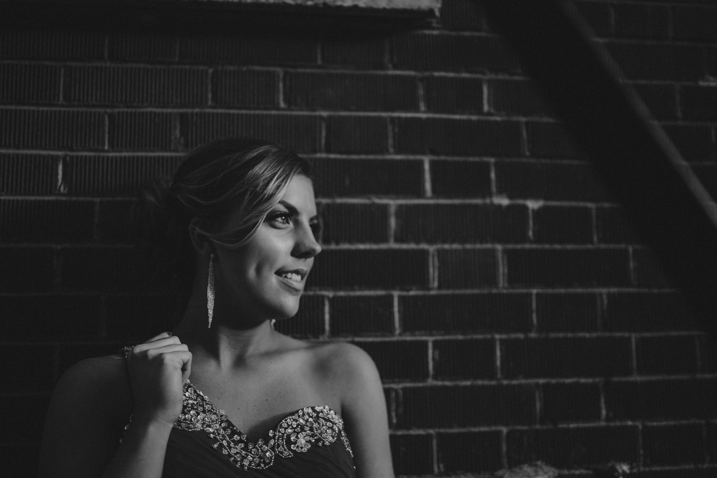 LLOYDMINSTER GRAD PHOTOGRAPHER - DANA BERNARD