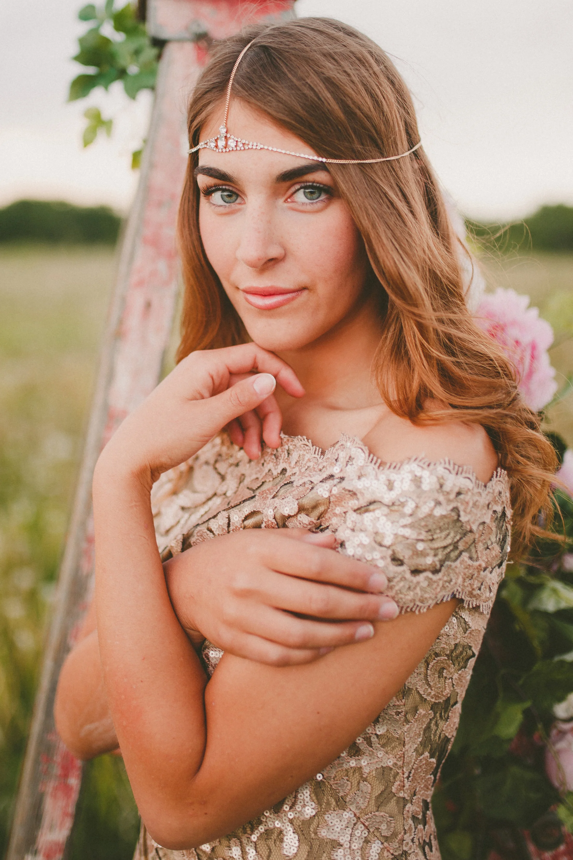 LLOYDMINSTER BRIDAL PORTRAIT PHOTOGRAPHER - ELENEE YOUNG
