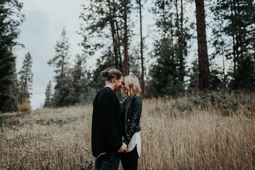 Lloydminster Engagement Photographer-040.jpg