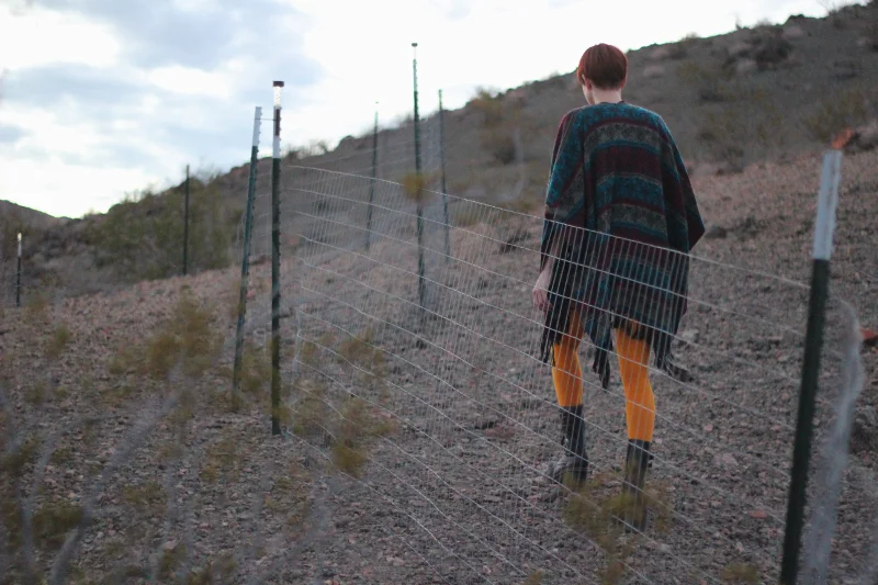 lookbook_poncho_1_800.jpg