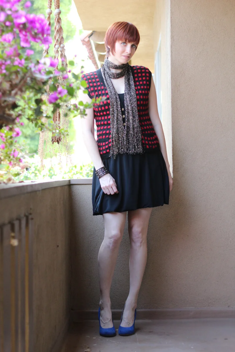 red checkered vest gold scarf_1.jpg