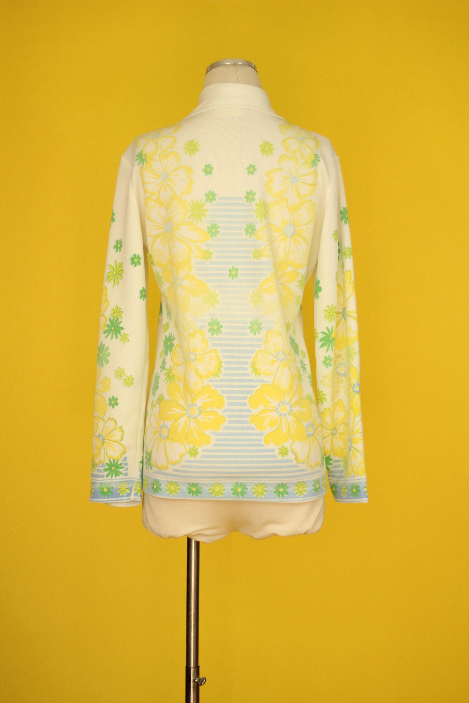 item_1017_back.jpg