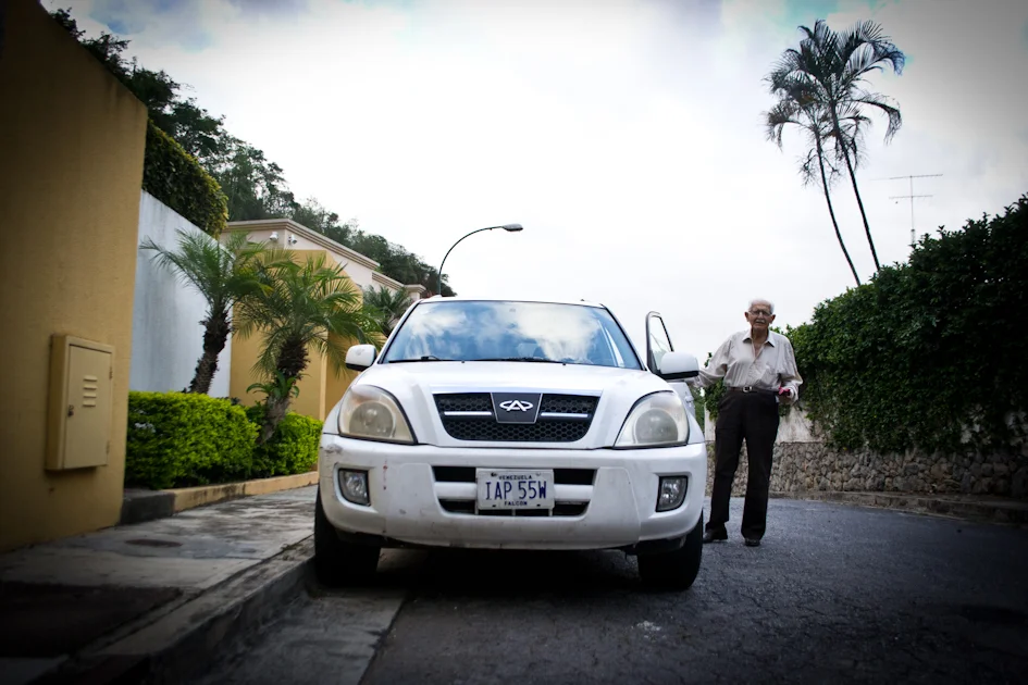 Abuelo Superheroe-20.jpg