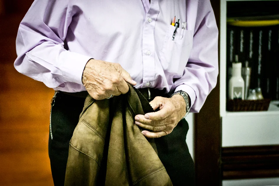 Abuelo Superheroe-2.jpg