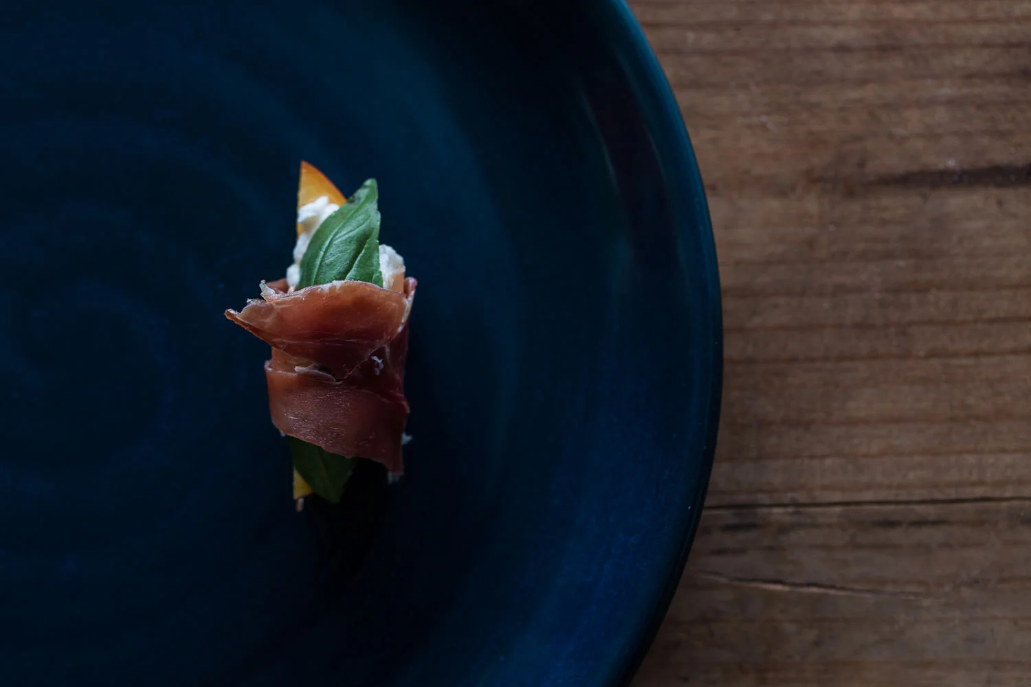 photograph-of-pot-and-pan-culinary-tailoring-prosciutto-photography-by-sarah-anderson.jpg