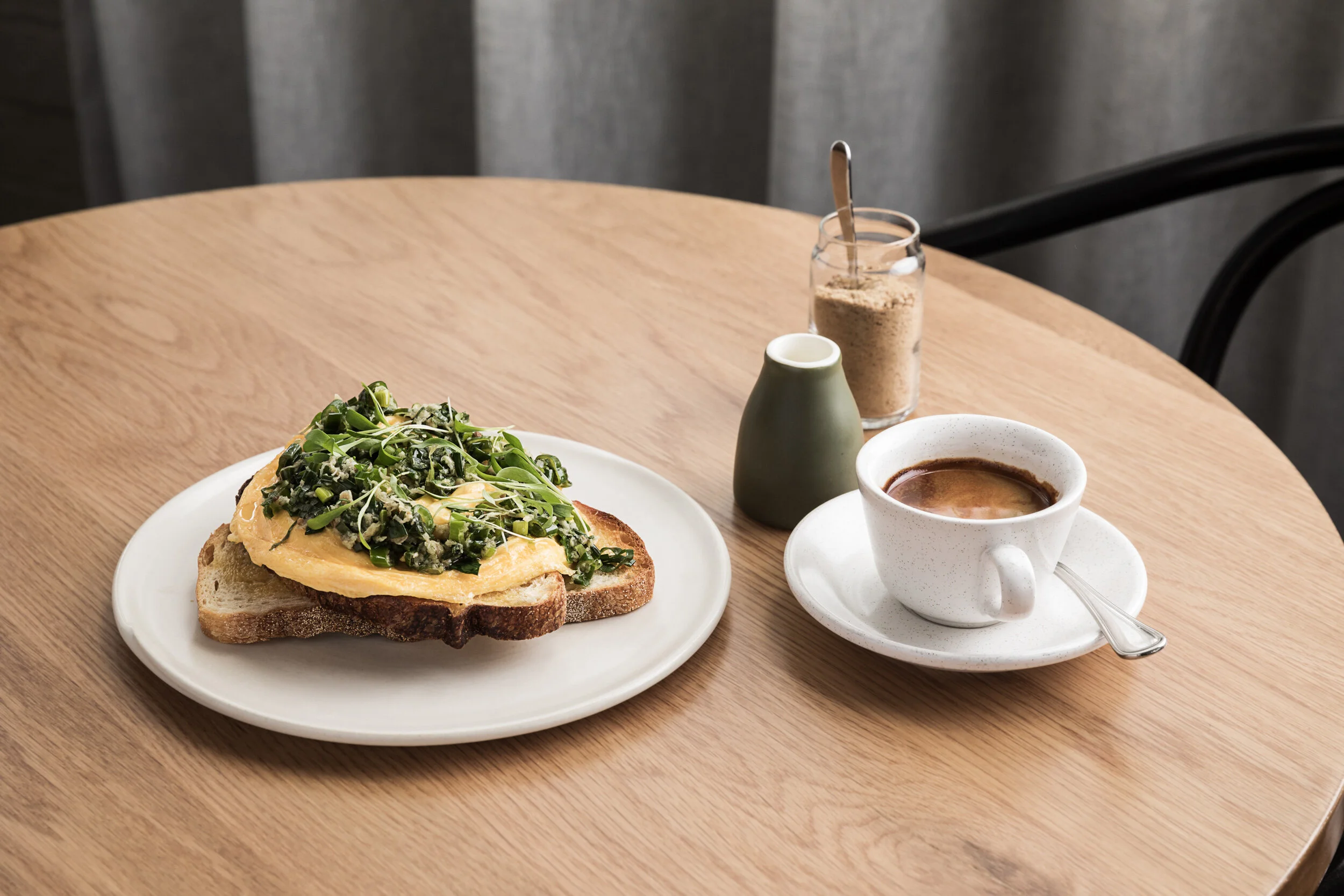 food_photography_of_eggs_on_toast_with_tea_for_gatherd_cafe.jpg