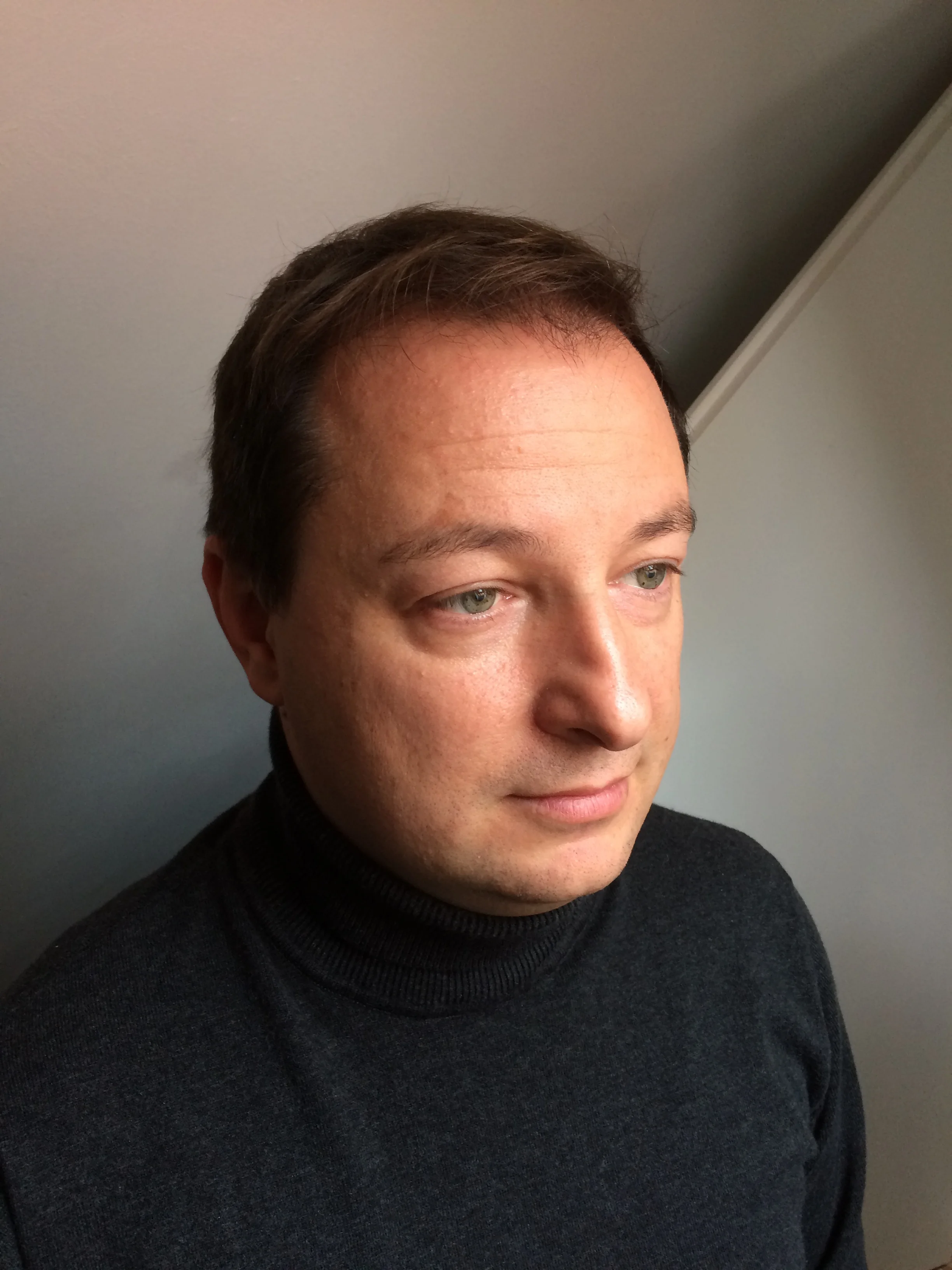 Robert Scheer, author