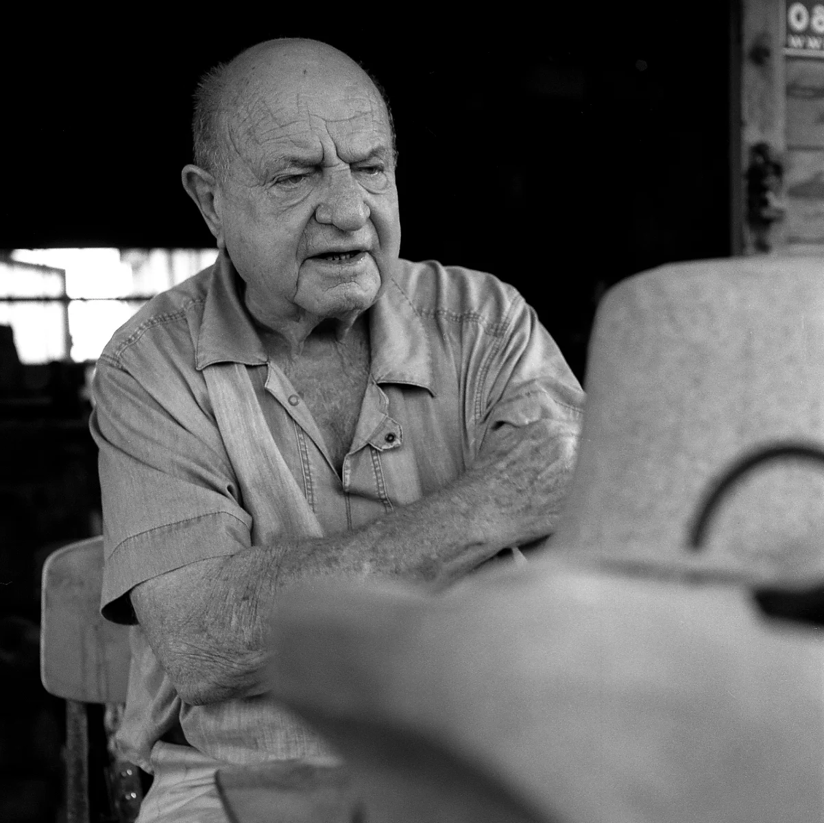 Imanuel Hazofe, sculptor