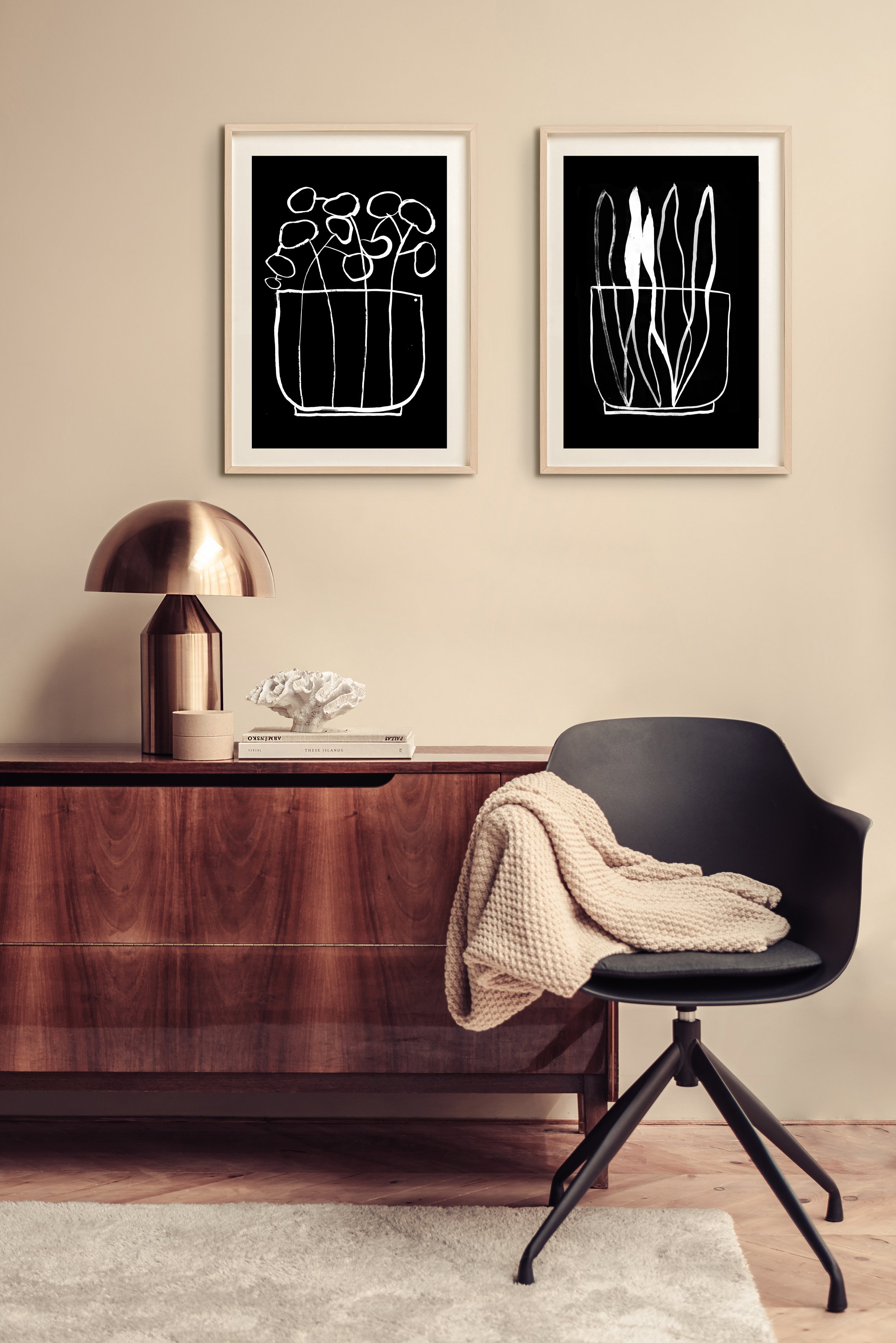 5.custo mizable frames.jpg