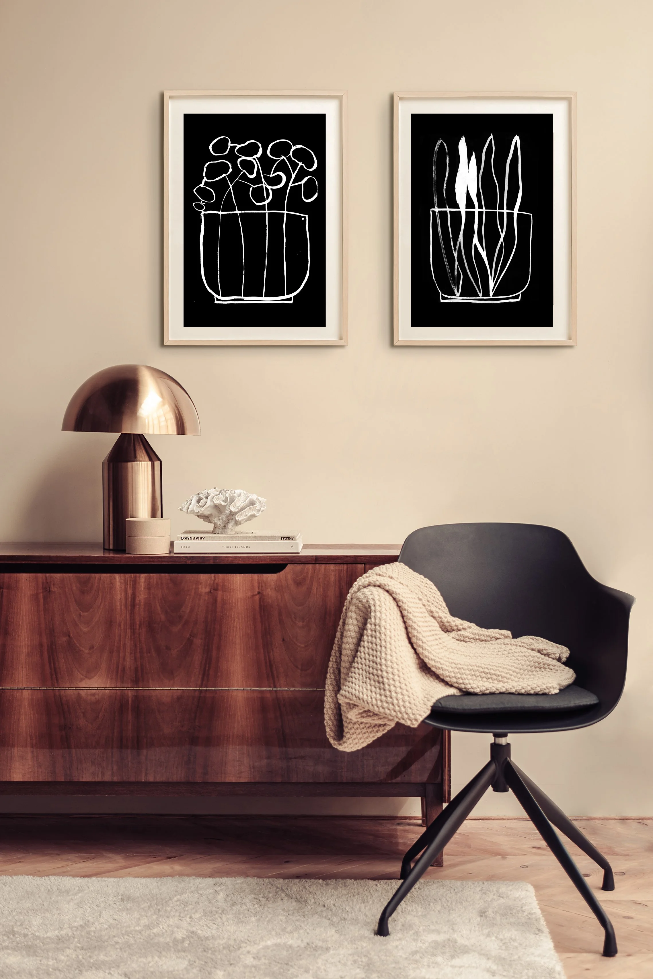 5.custo mizable frames.jpg