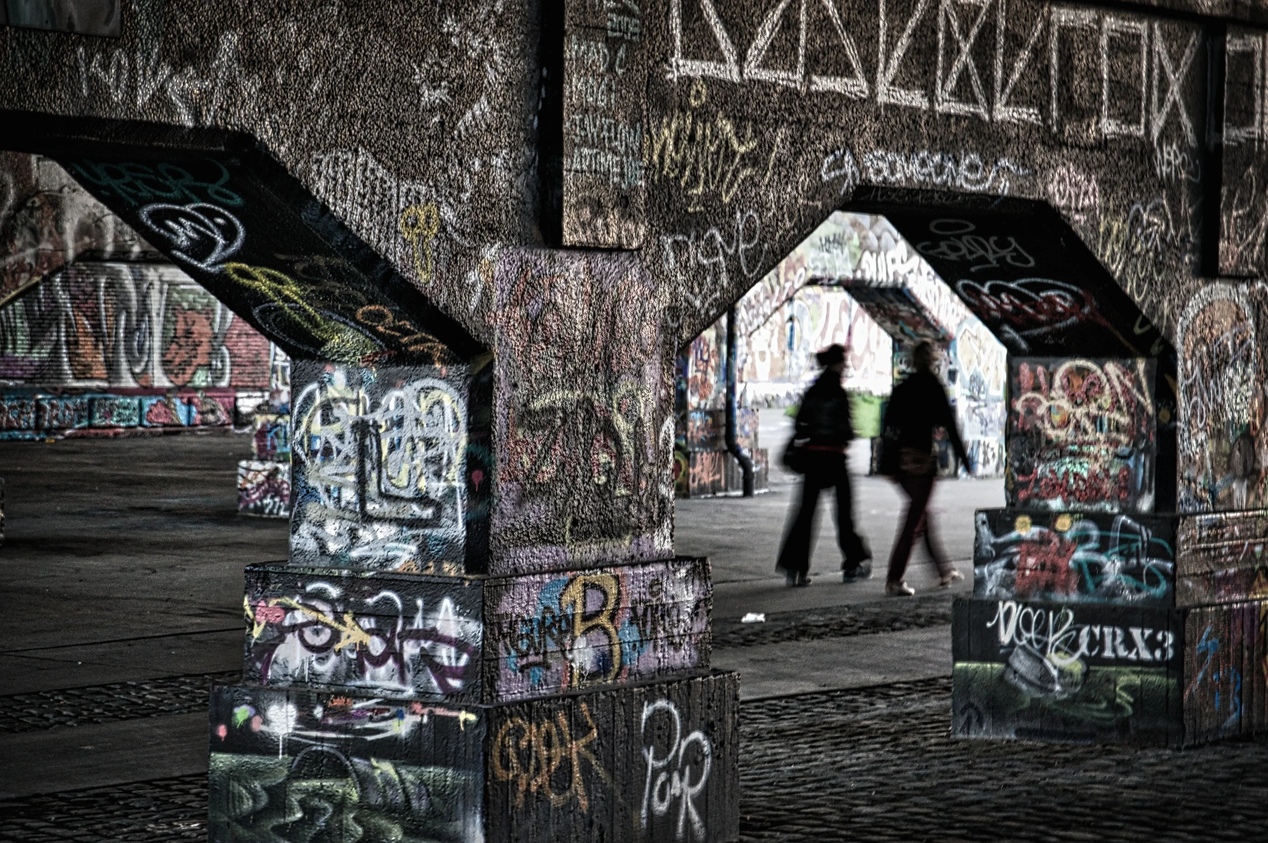 A walk through graffiti.jpg