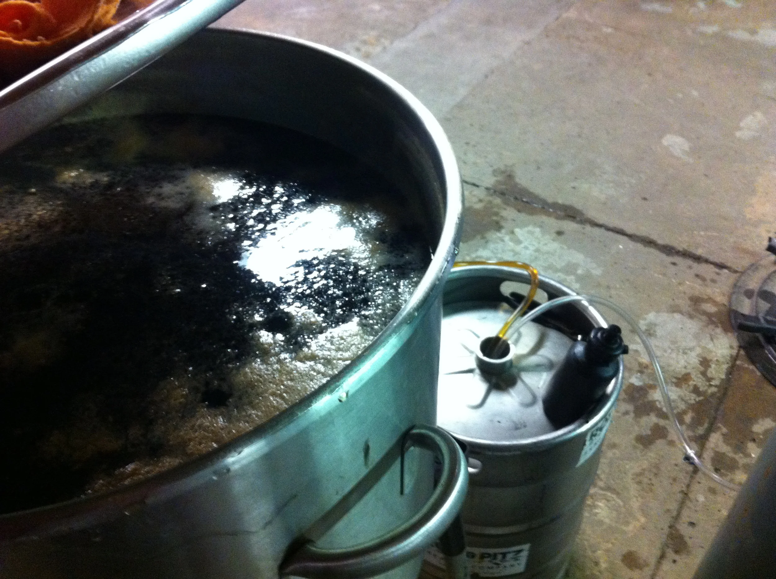 "Boiling" a lot of honey to sterilize it before cooling and adding it to the fermenting young beer. What an amazing aroma!
