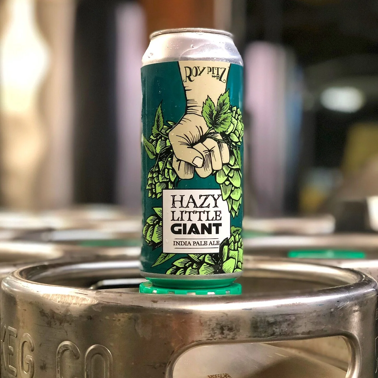 Hazy Little Giant — Roy Pitz Brewing 