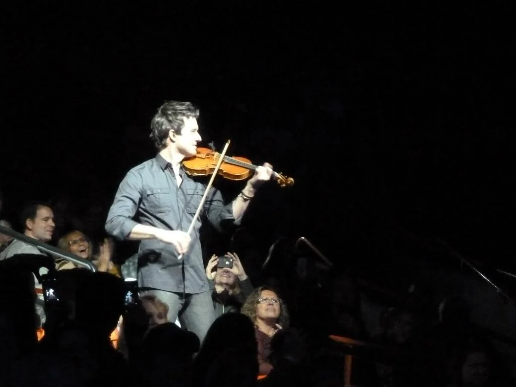 October 2, 2013 Performing at Taco Bell Arena, Boise, ID Opening night of In The Round Tour
Photo courtesy of DeDee Madsen (@dlm4josh)