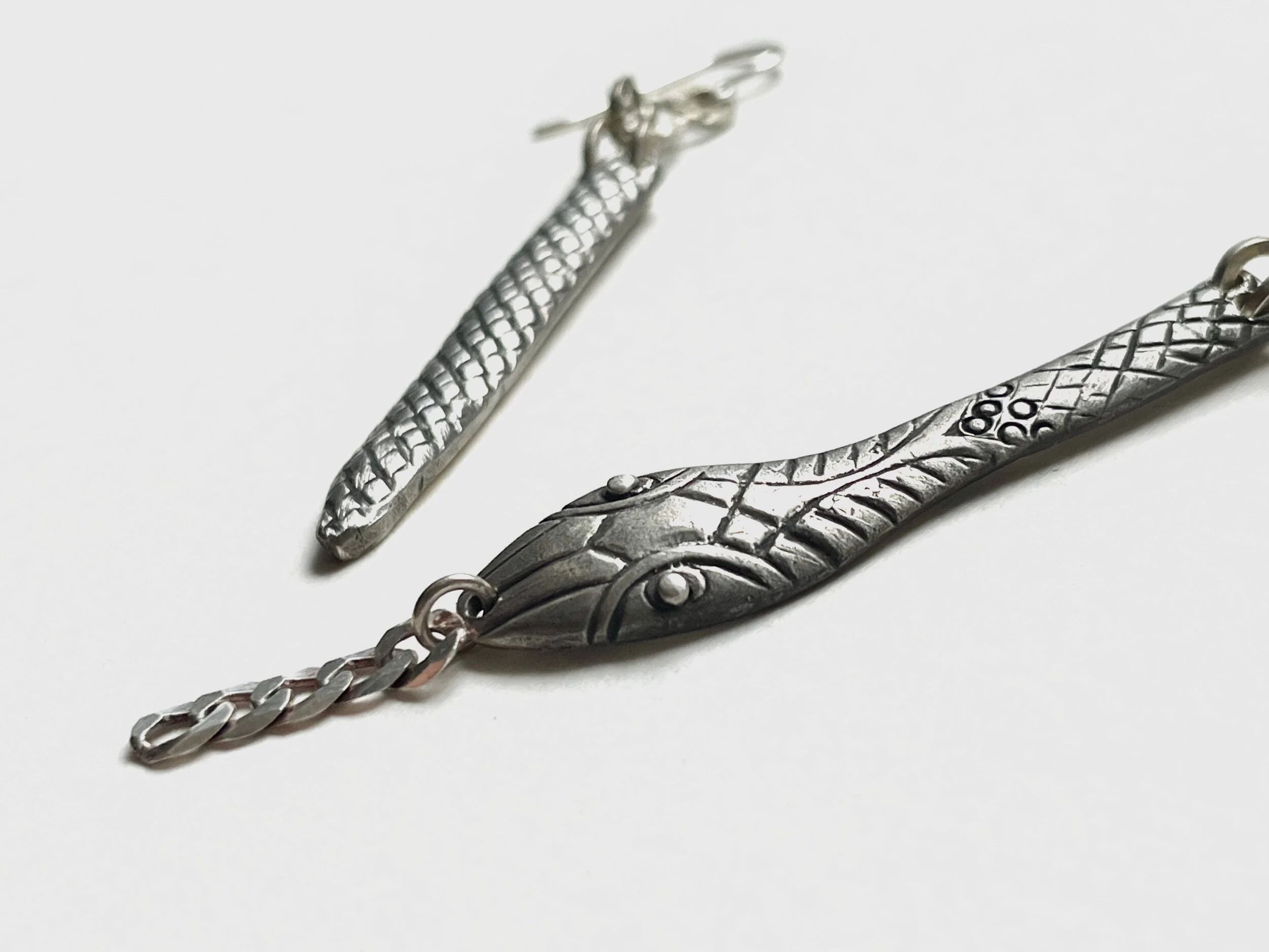 01FC04A8-EBF1-45C2-A316-1BC61A16D18C