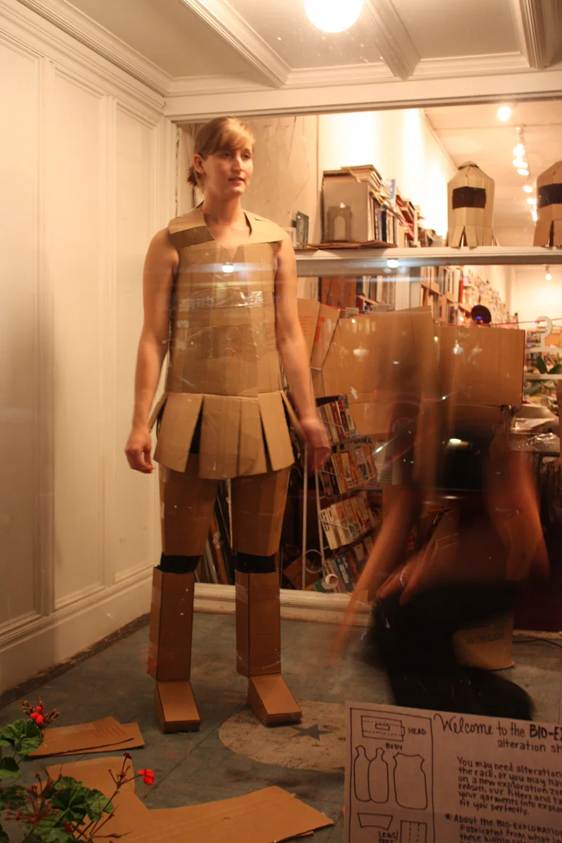 Bio Box Suit Construction
