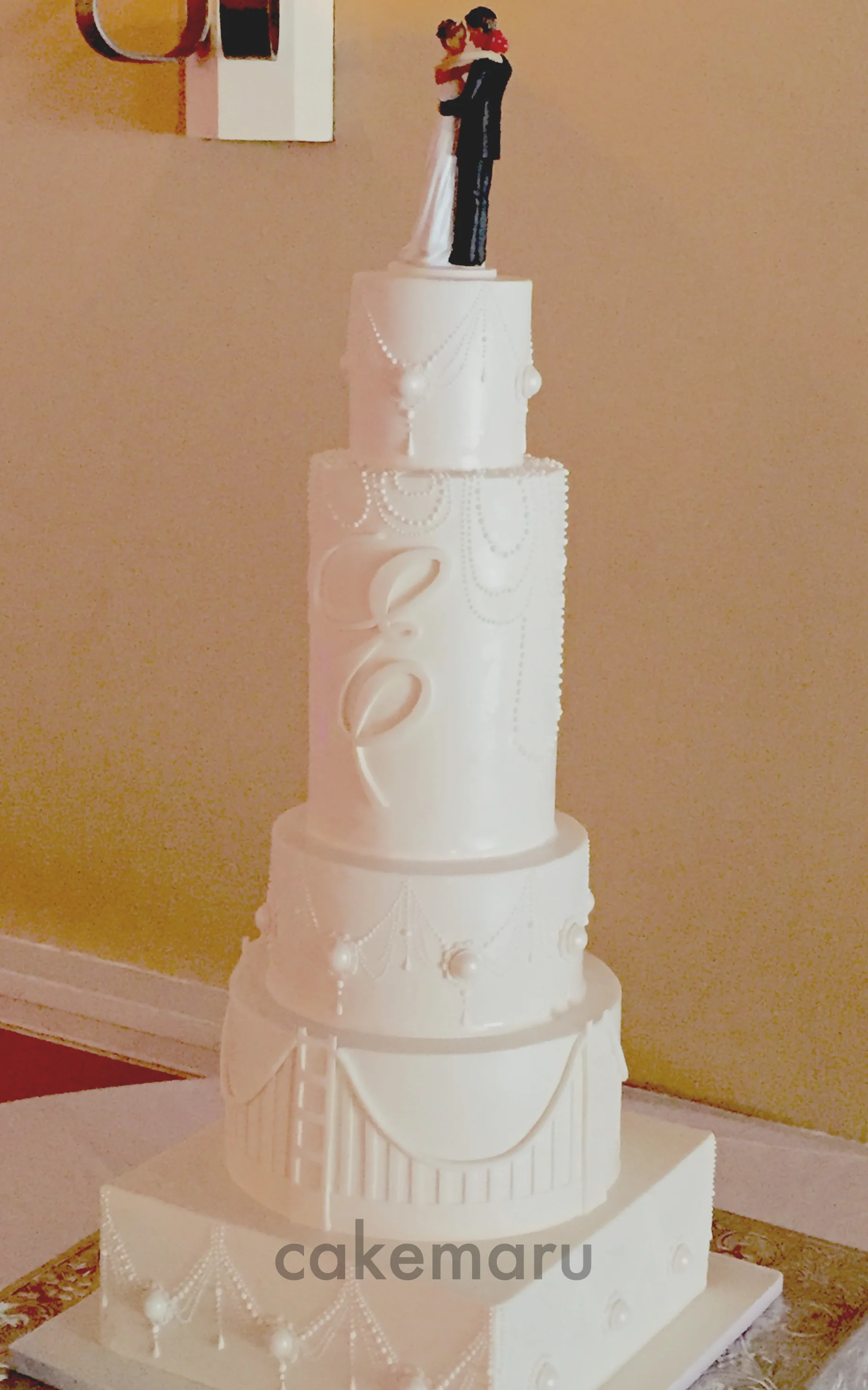 Golden Gate Bridge wedding cake 1.jpg