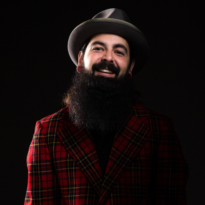 Live Music: Jon Theis