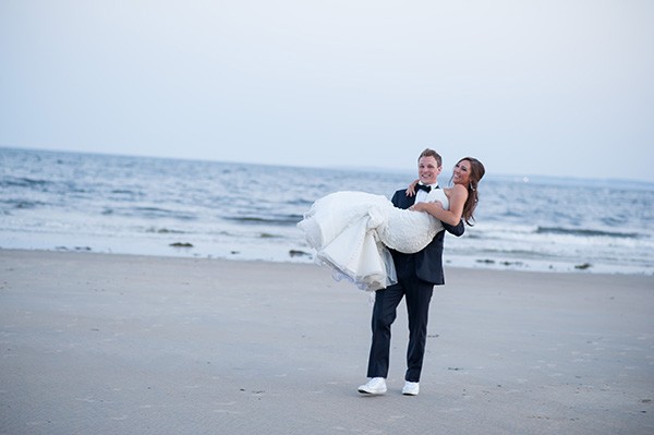 azaleaevents.com beach wedding bride and groom