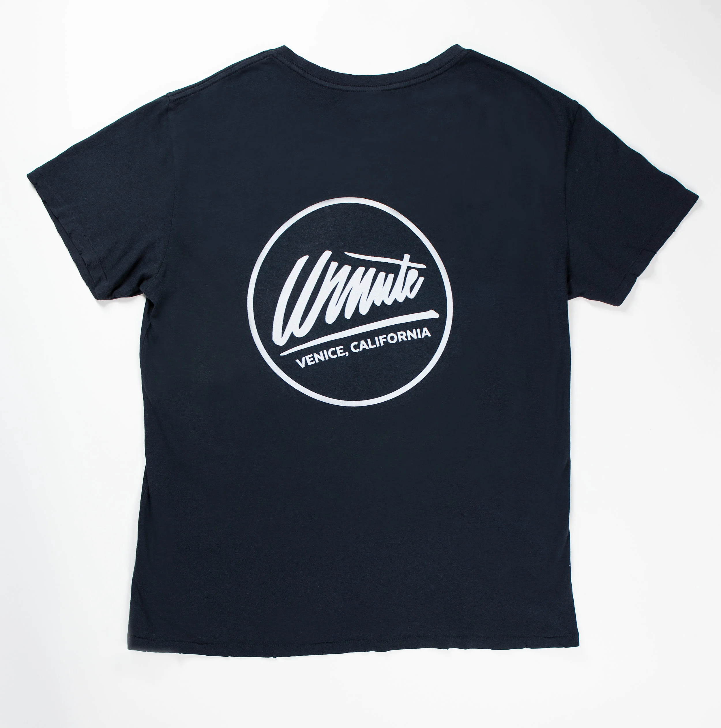 BlackSurfTee(back) (1 of 1).jpg