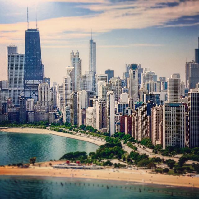 Miss you Chicago! I keep thinking back to the good times! @konsequence @juatw @andradohrn