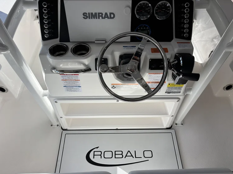 Robalo Inventory — Memorial Day Sales Event! Huge Savings Now on