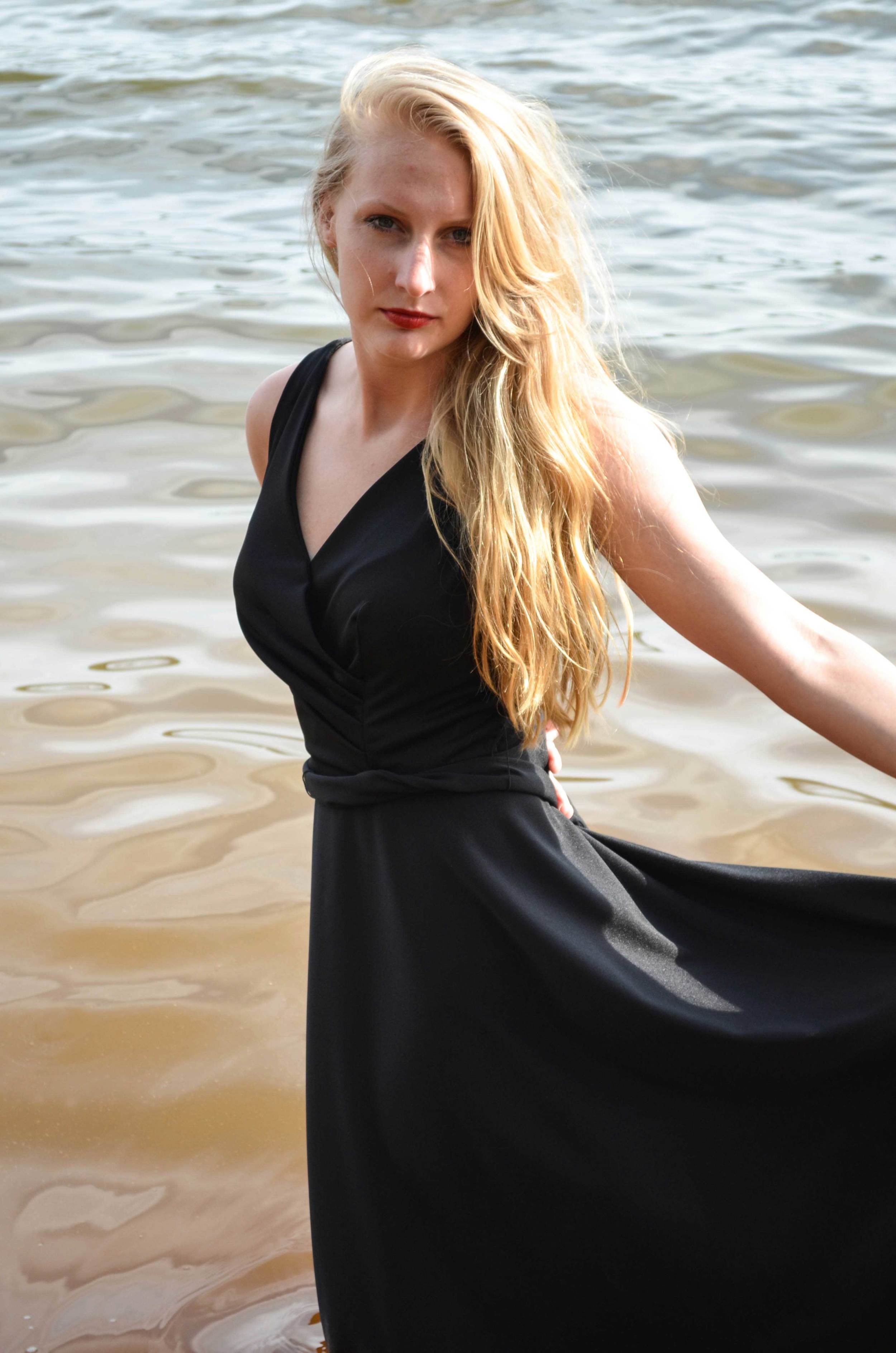 bekahwater8web.jpg