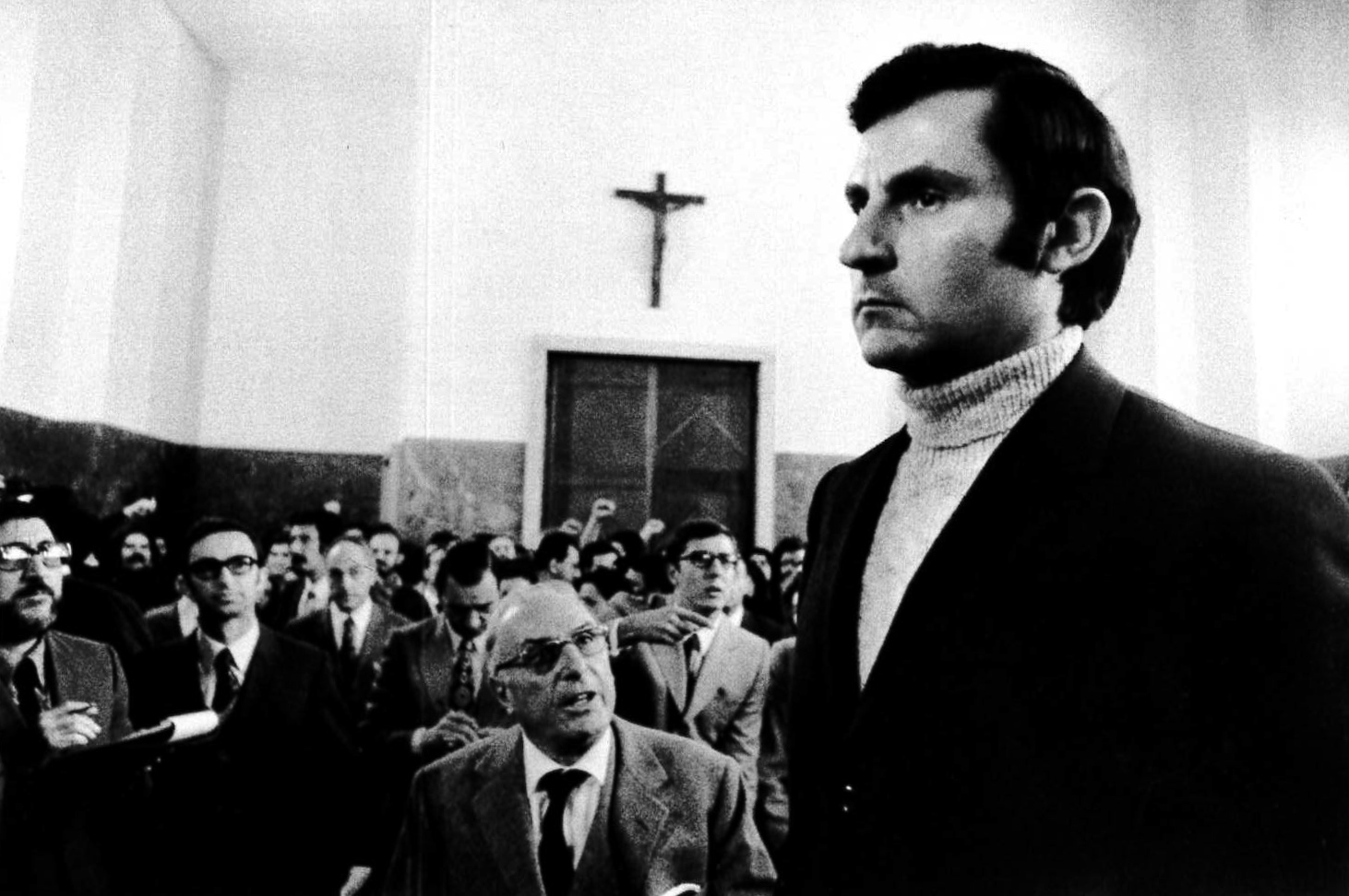   Il commissario Calabresi durante il processo “Calabresi - Lotta Continua”, Palazzo di Giustizia. Milano, 1970.  