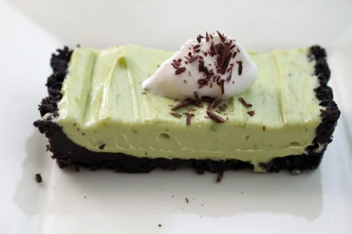 Sweet Avocado-Chocolate Tart (No Bake!)