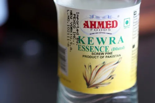 essence urdu meaning