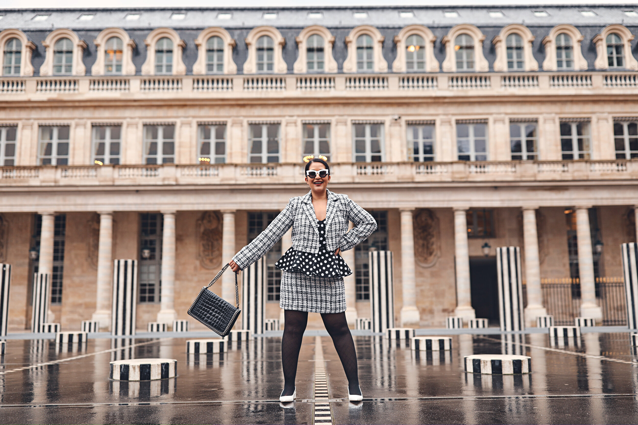 Paris Instagramable Photo Location –  Black and white suit 