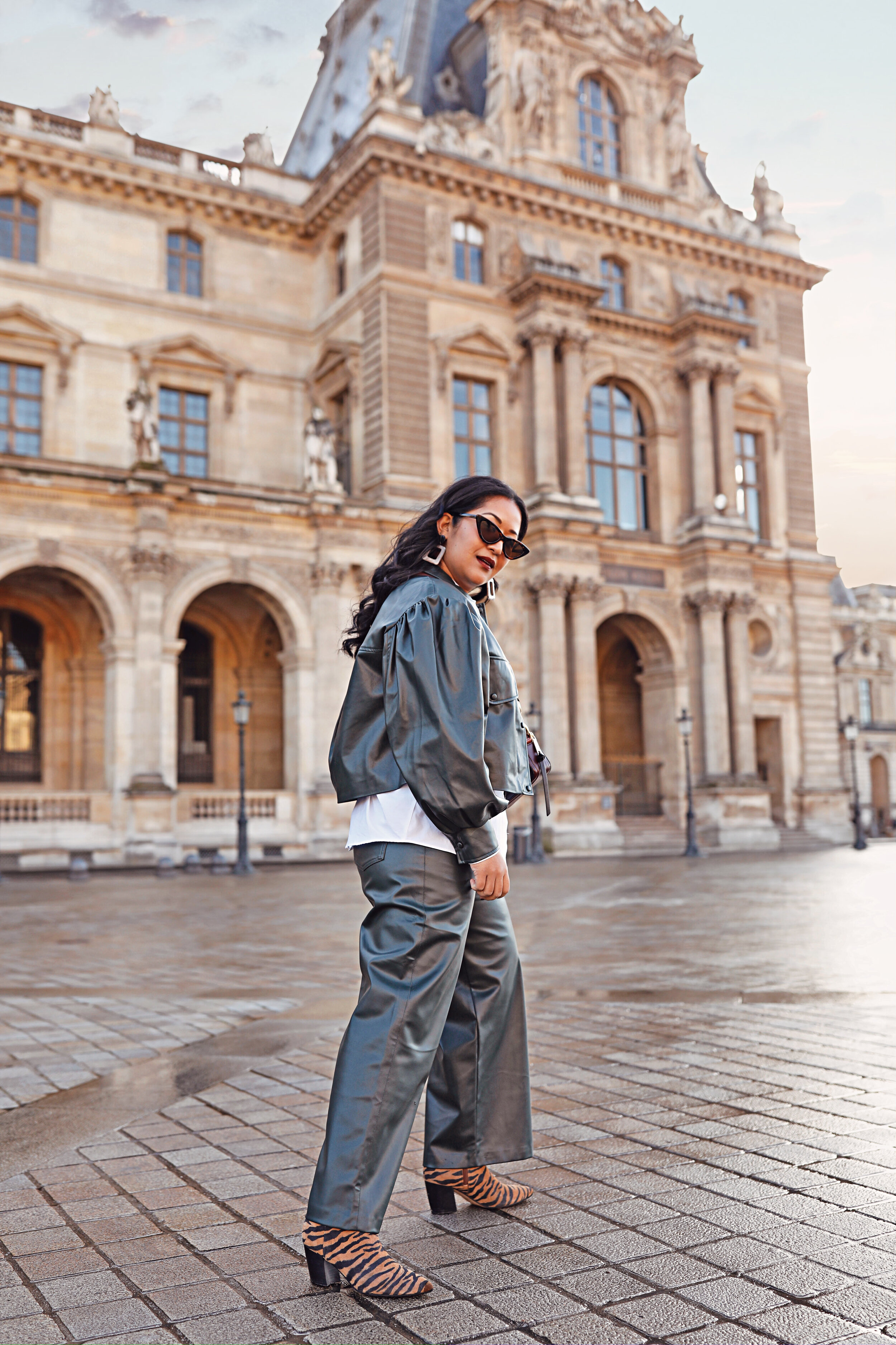 Louvre Paris Instagramable Photo Location – Green Leather co-ord set Marc Jacobs Bag