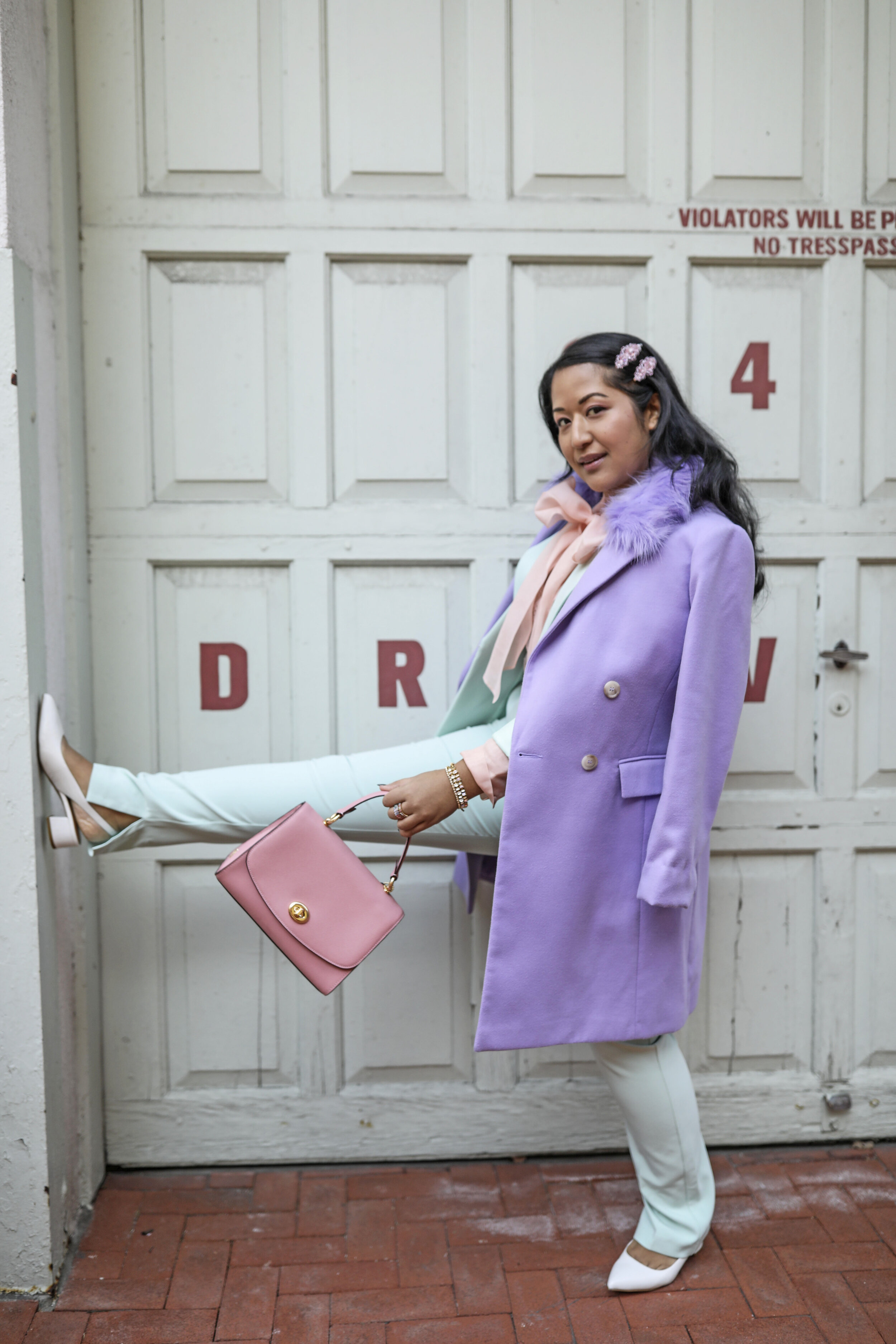 Pastel outfit- How to Wear Pastels