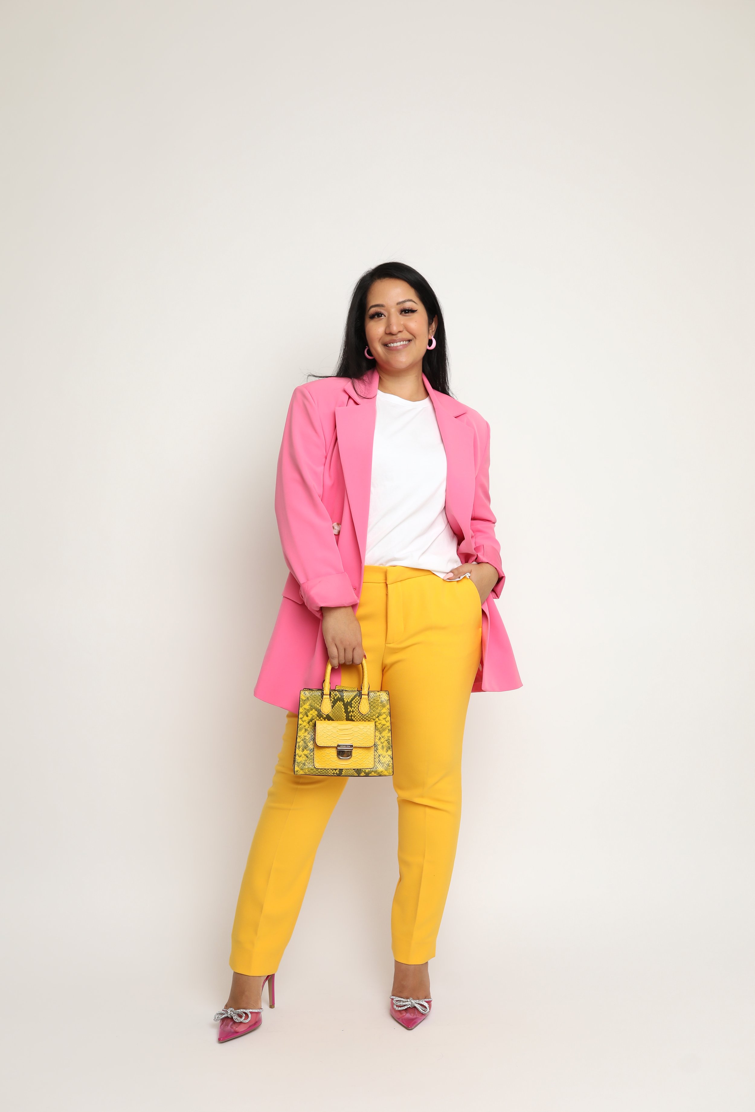 Yellow and pink Color block outfits: How to wear the colorful dopamine dressing trend