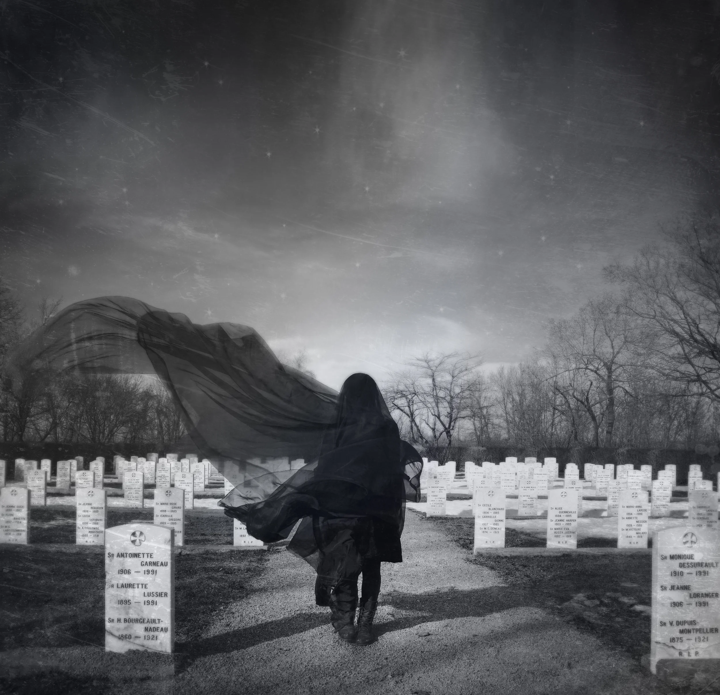 final cimetery ghost jpg.jpg