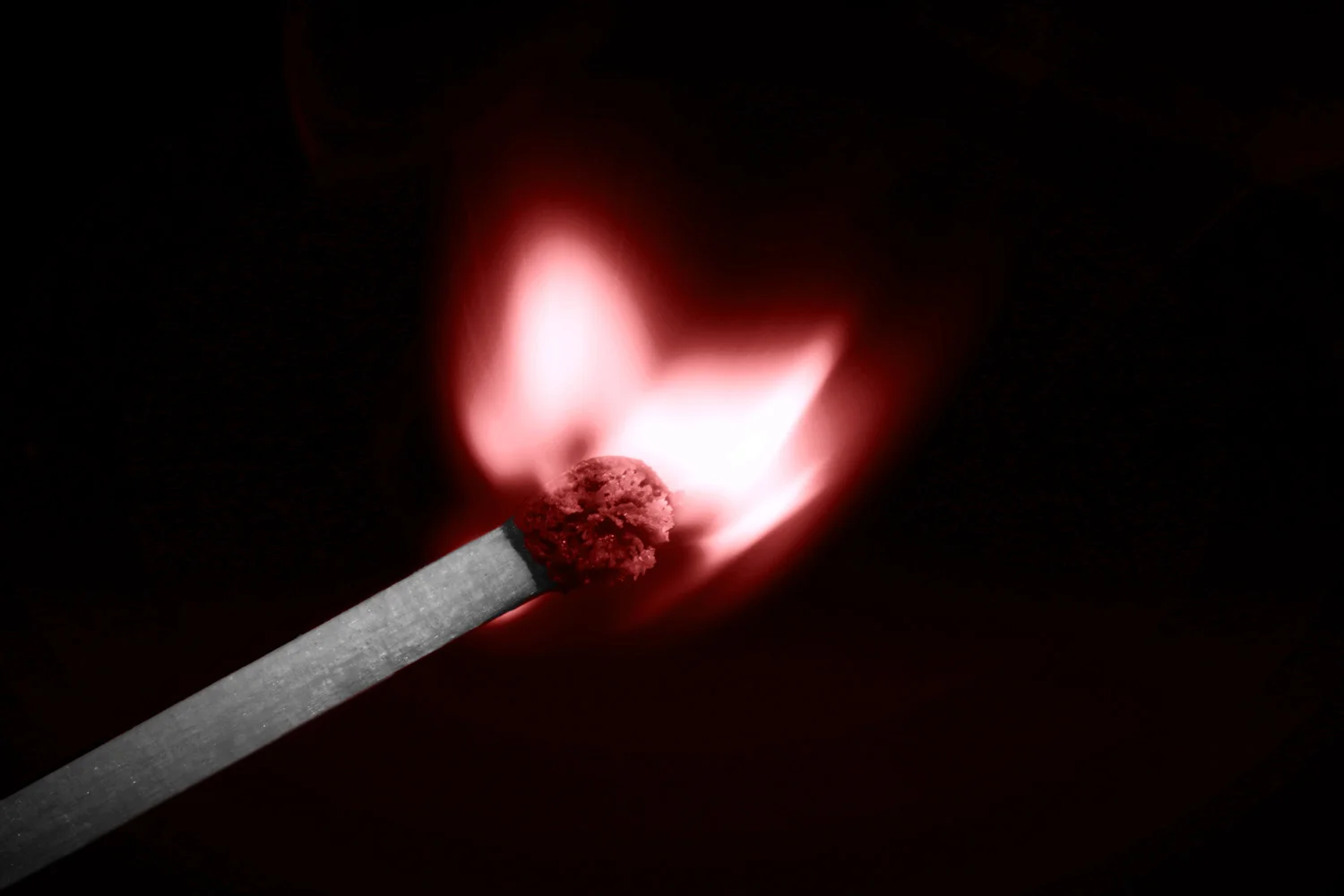 match_268526_red2.jpg