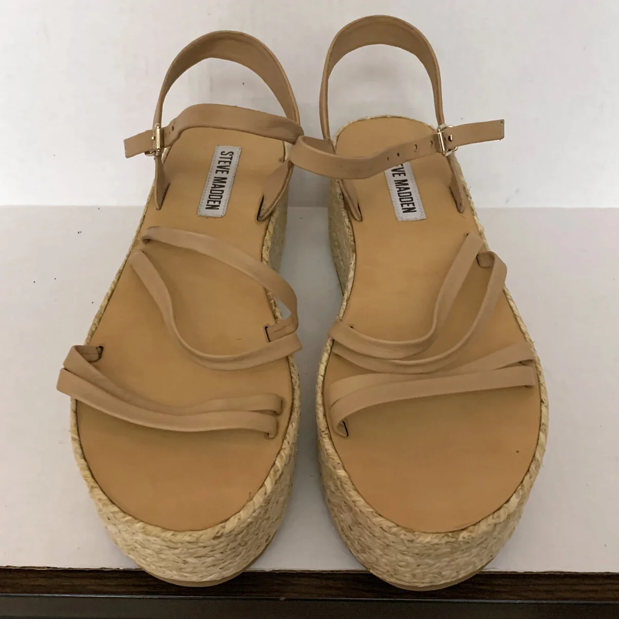 202tr1.jpg