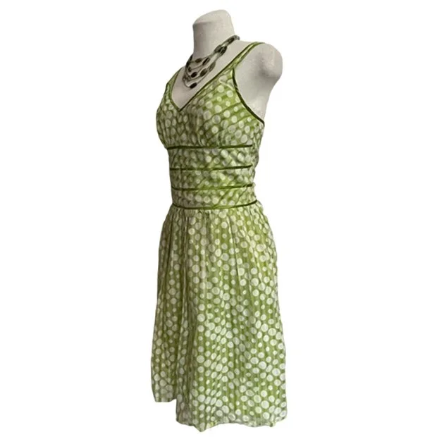 Online resale and consignment swank seconds clothes store offering new and  preowned gently used secondhand clothing at affordable prices.