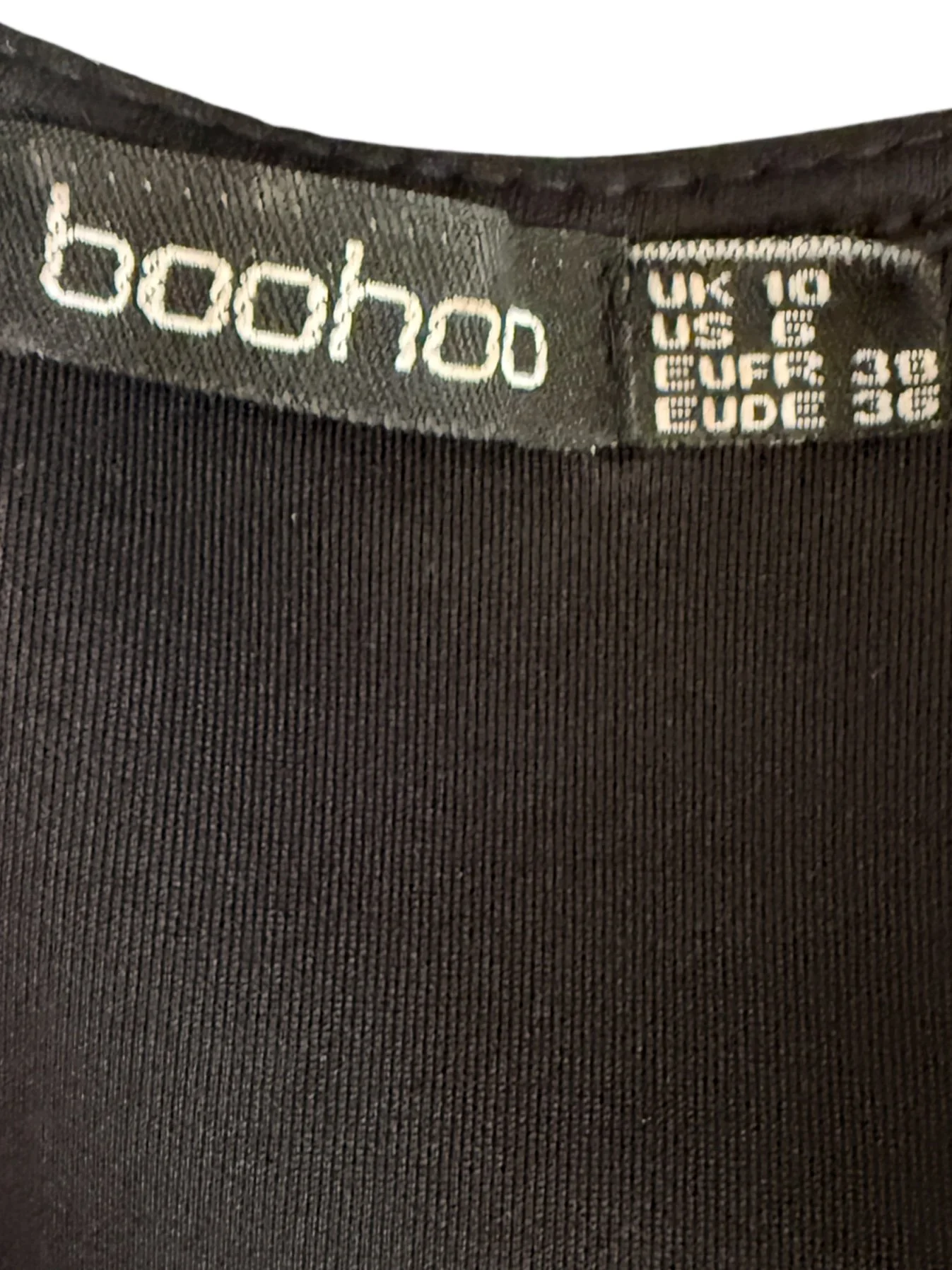 30mt3-boohoo-black-dress-size-6-label.jpg