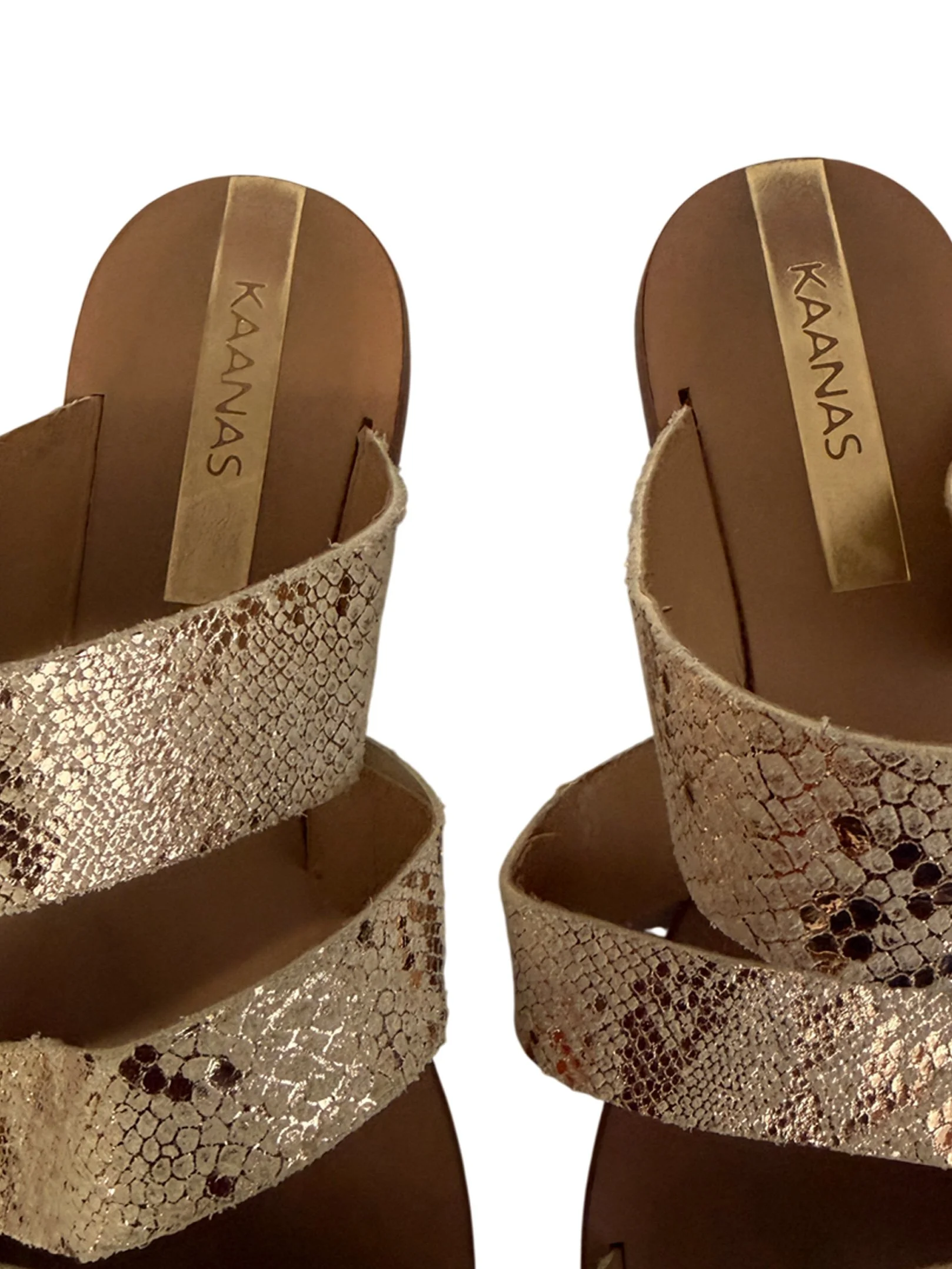 32dp3-kaanas-sandals.jpg (Copy)